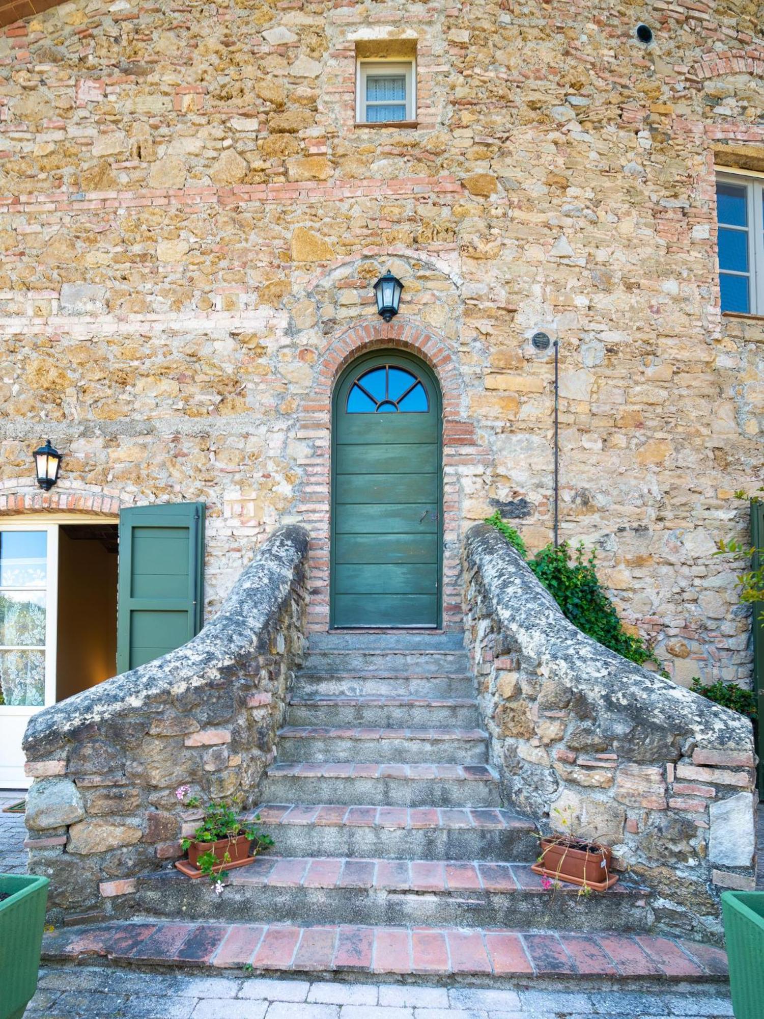 Locanda Le Giunche Guardistallo Exterior photo